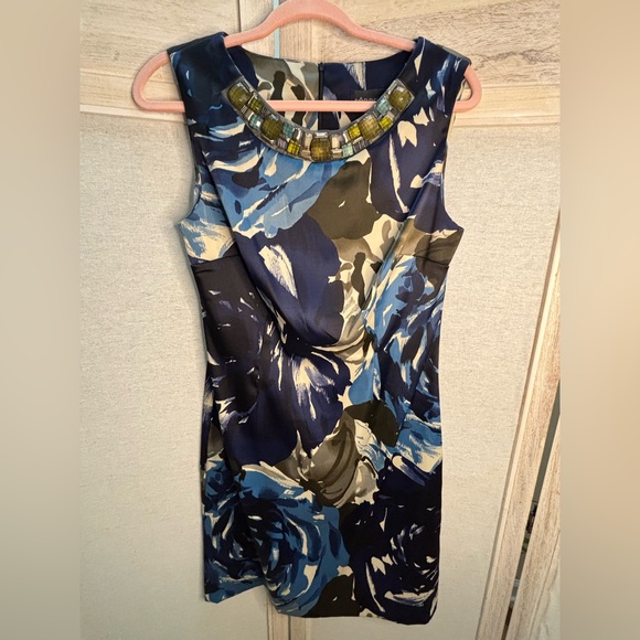Connected Apparel Embellished Neckline Dress 10🌺 - Picture 8 of 12